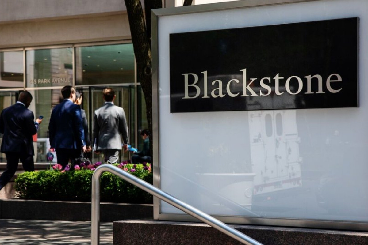 Blackstone’un 78 milyar dolarlık amiral gemisi kredi fonunda üst düzey ayrılık, eş CEO Jonathan Bock istifa etti Blackstoneun 78 milyar dolarlik amiral gemisi kredi fonunda ust duzey ayrilik es ceo jonathan xRqrKcNQ