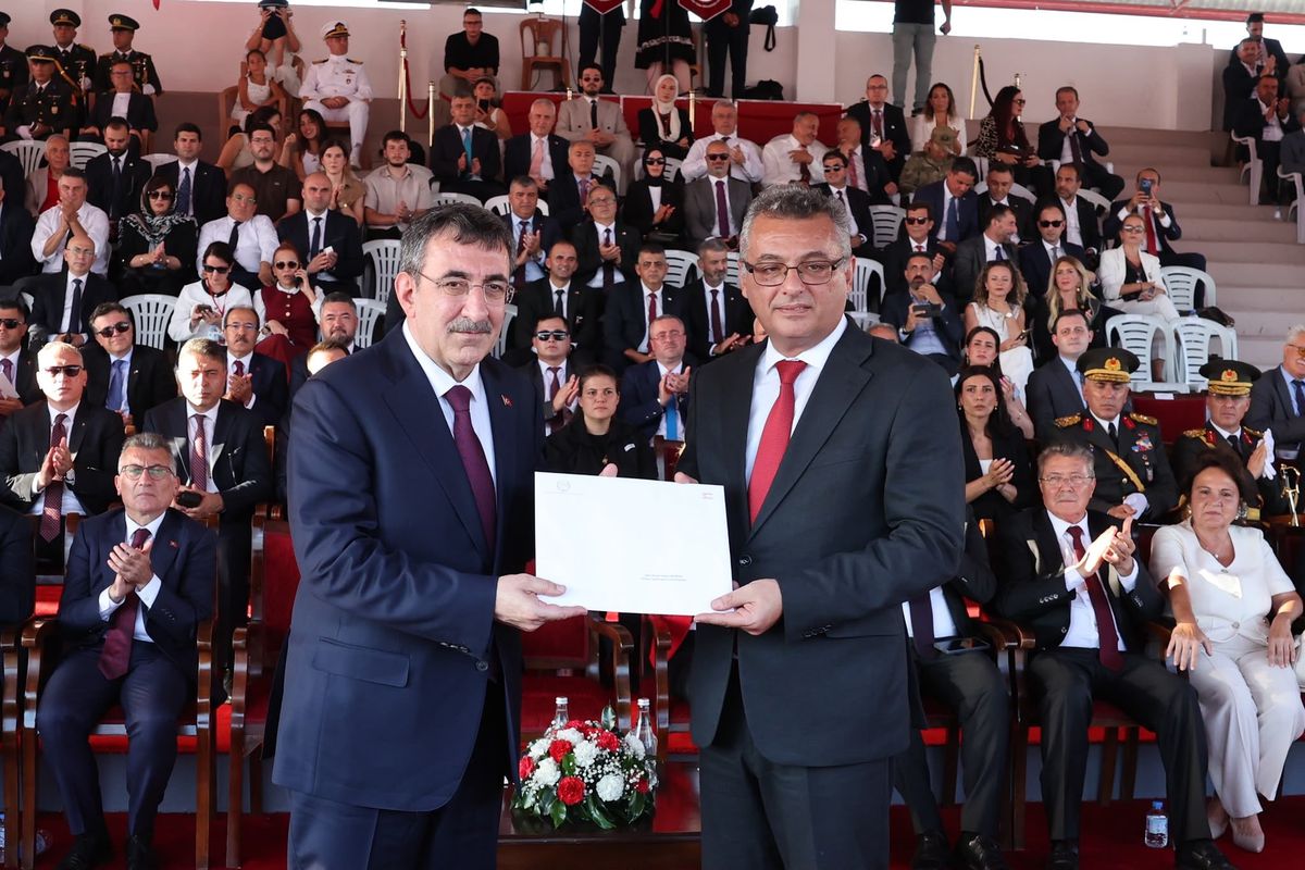 Cevdet Yılmaz, Kıbrıs Barış Harekatı’nın 52. yıl dönümü törenlerine katıldı Cevdet yilmaz kibris baris harekatinin 52 yil donumu torenlerine katildi hbdX7gqb