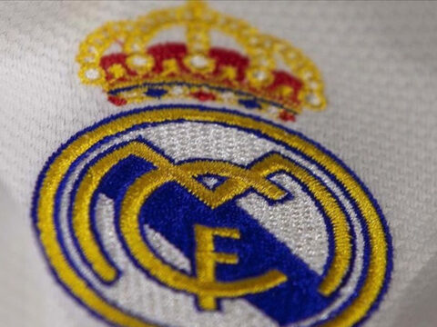 Fenerbahceden ayrilip real madride imza atti 7Ka59OpS