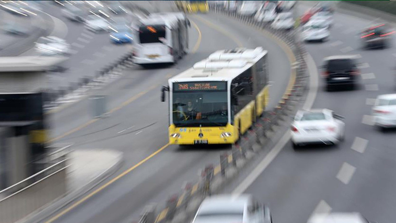İstanbul’da metrobüs 15 Temmuz’da FSM Köprüsü’nü kullanacak Img